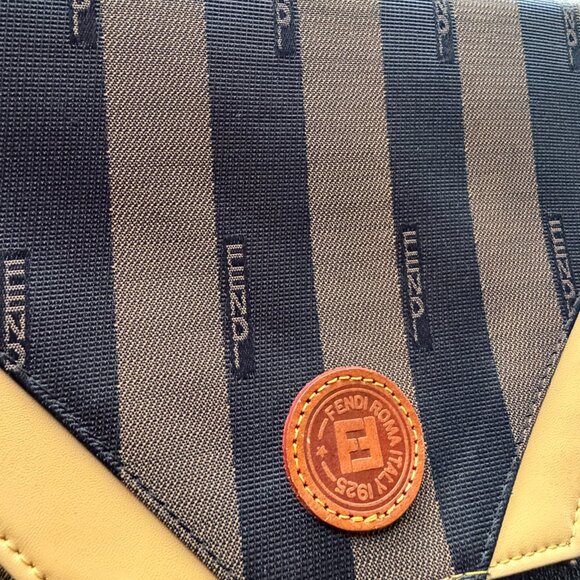 Fendi Pequin Striped Vintage Shoulder Bag Brown & Black | Made in Italy - Picture 10 of 16